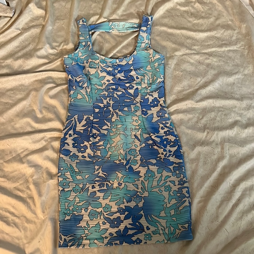Jennifer Lopez Blue Floral Midi Dress